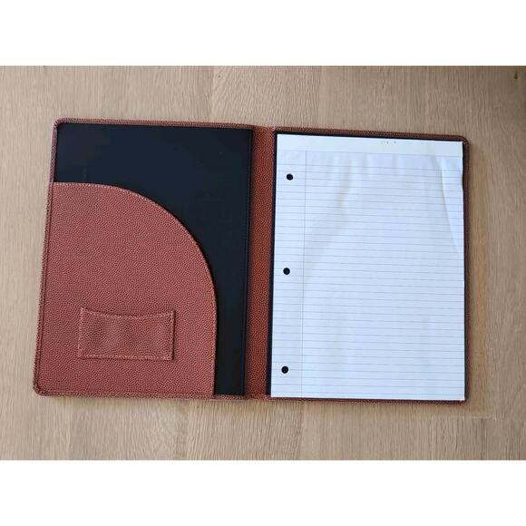 Wilson NBA Leatherette Portfolio Folder Padfolio Organizer Basketball Logo - Picture 4 of 5